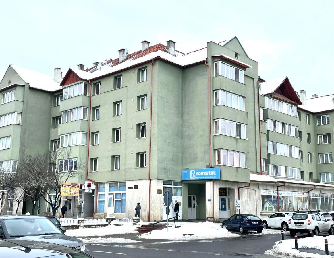 Studio F13 Topliţa Exterior foto